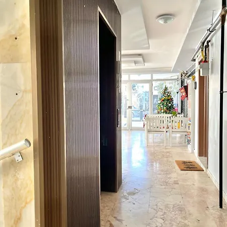Apartamento Kaira Homes 1 *