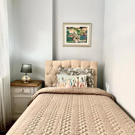 Kaira Homes 1 Apartamento