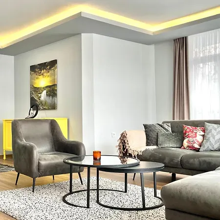 Kaira Homes 1 Apartamento *
